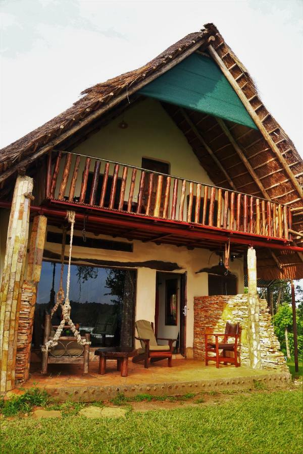 The Haven Hotel Jinja Esterno foto