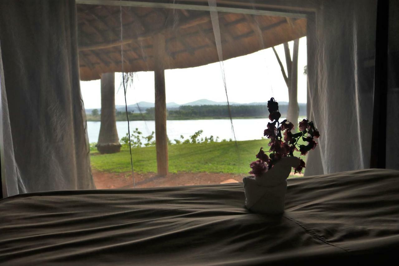 The Haven Hotel Jinja Esterno foto